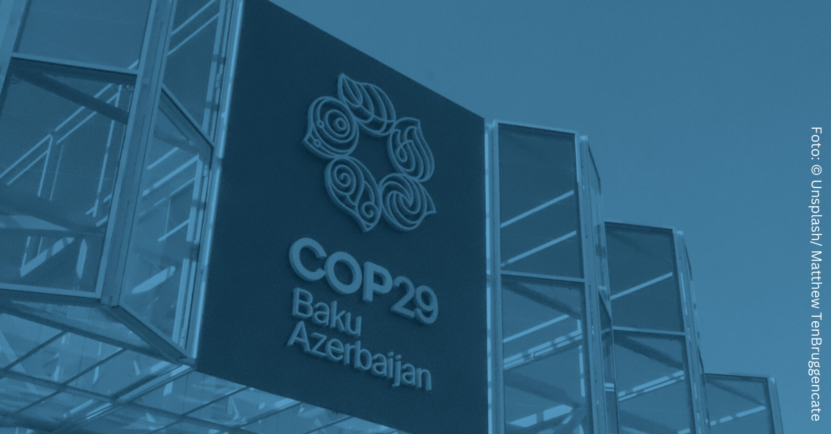Auf­zeich­nung ver­füg­bar: Pla­ne­ta­ry Health Dia­lo­gue “Inter­na­tio­na­le Kli­ma­po­li­tik in tur­bu­len­ten Zei­ten? Die COP29”